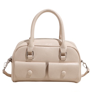 阿卡迷丝AKMiss复古小众单肩韩系逛街气质搭配手提包大容量新款