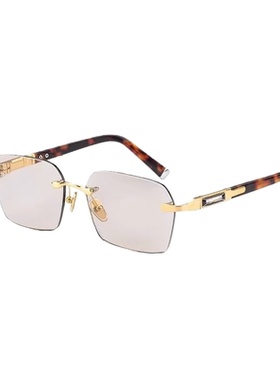 东海老料水晶石清晰个性