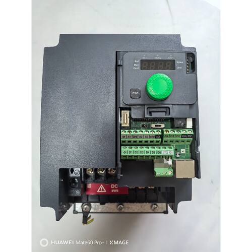 〔议价-接维修〕ATV320U30N4C 变频器 3KW 380V 实
