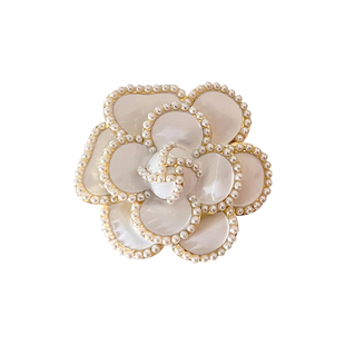 小香风山茶花胸针女款高级轻奢胸花高档精致气质别针西装大衣配饰