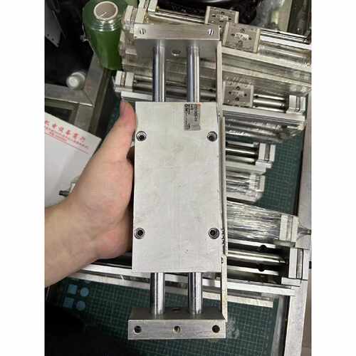 CDBX2N25100无杆气缸有数量感兴趣点议价