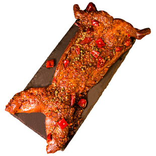 手撕兔四川成都特产香辣烤兔麻辣五香整只兔肉自贡熟食兔头兔腿