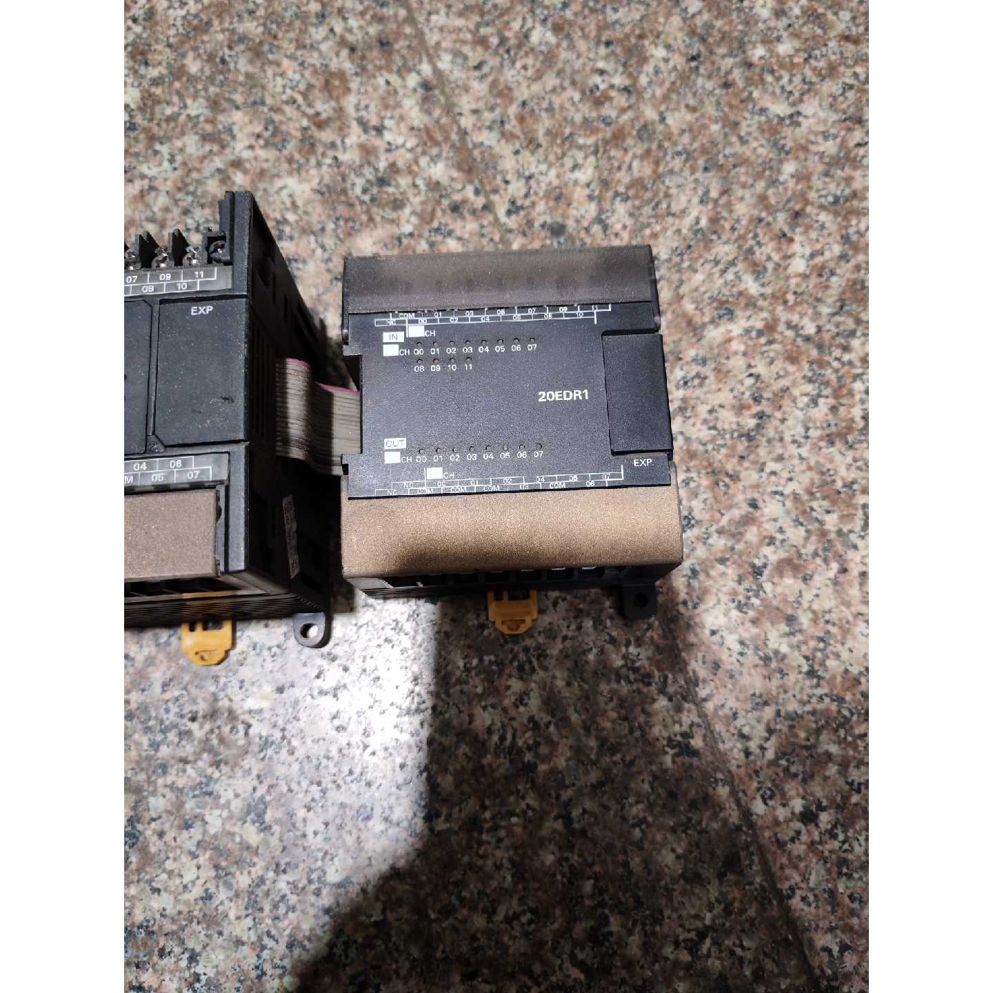 议价欧姆龙plc CP1H-X40DT-D加模块20EDR1
