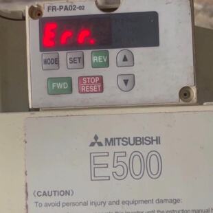 【请询价】三菱变频器FR-E520S-1.5K-CH 1.5kw220
