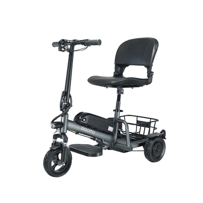 出美国超轻折叠三四轮老年代步车