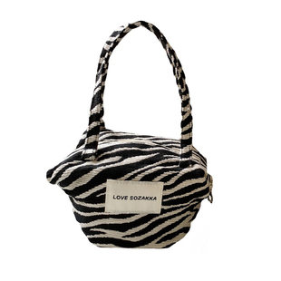 小白兔几 新款可爱mini手提水桶包手拎小包包帆布包口红零钱袋潮