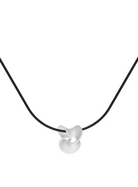 CCO×iRiffle莫比乌斯环陶瓷吊坠项链女款锁骨链轻奢小众白色耳环