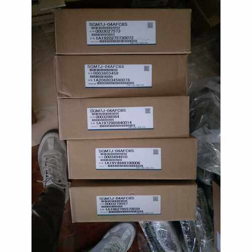 议价SGM-08U2HA12HA80NC-S    安川 750W 电机 质保1年