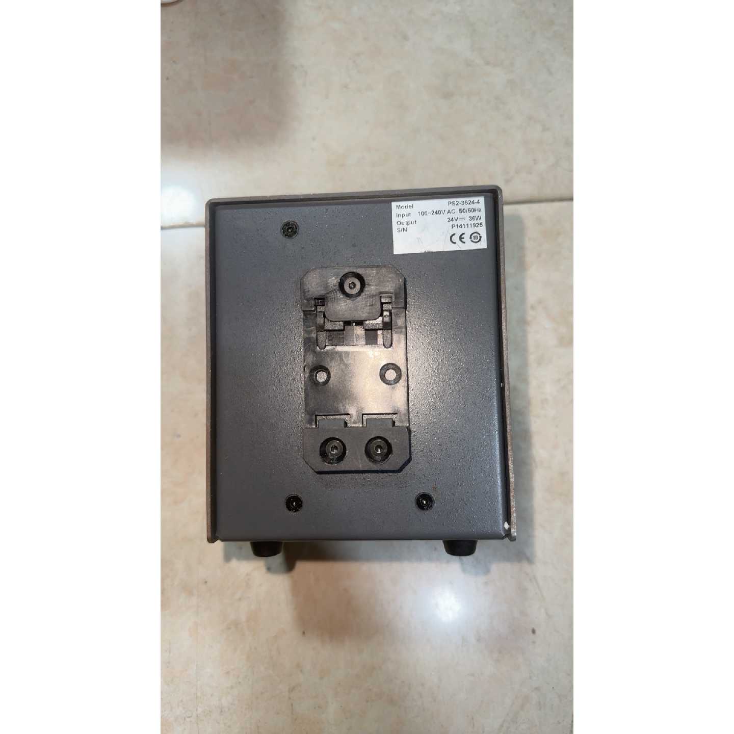 询价沃德普PS2-3624-4光源控制器，件，成色还可以，功