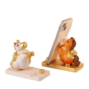 2026马年吉祥物公仔手机支架生肖小马摆件桌面装饰品马上有钱礼物