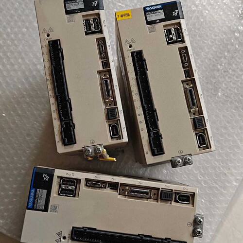 议价安川伺服驱动器SGD7S-5R5A10A002，7系M2总线