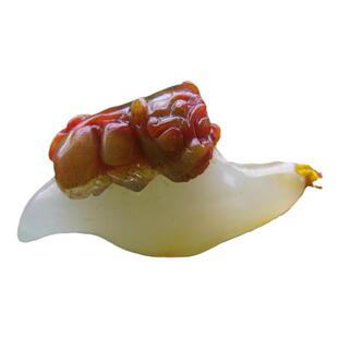 促销黄龙玉貔貅吊坠玉石挂件黄蜡石项链宝石玉饰品手工玉器收藏品