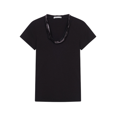 黑色层叠花瓣领口修身弹力T恤