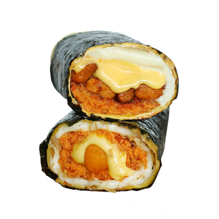 牛肉粒辣松蛋黄柴鱼沙拉卷无添加面粉无麸质主食生酮营养代餐