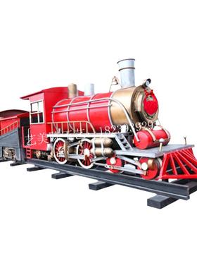火车头粉色有轨电车装饰摆件