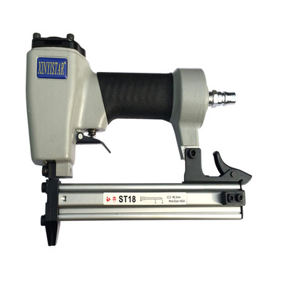 新艺气动斜钉枪斜钉平面死角