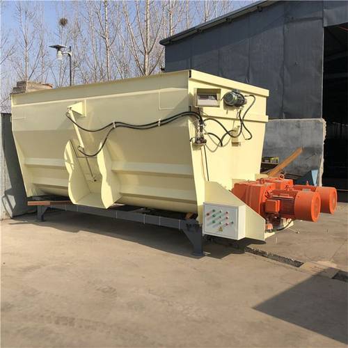 卧式TMR草捆搅拌机 全日粮均匀拌料机 双绞龙混草搅拌机厂家