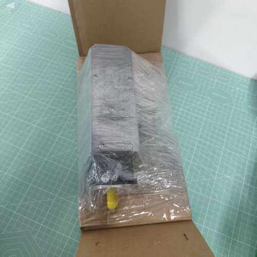 议价SH30702P02A2000 SH30702P02F2000 施耐德伺服电机包邮咨询议
