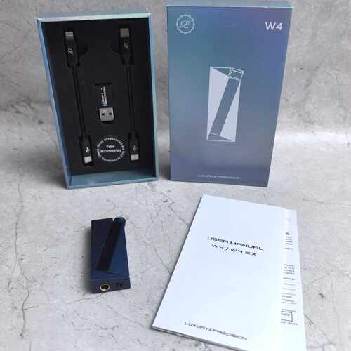乐彼w4ex解码耳放 成色较多掉漆磨损 全套 24年2月生产议价