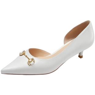 莱尔斯丹奥莱清仓特卖 通勤尖头纯色浅口中空细高跟单鞋女5M51404