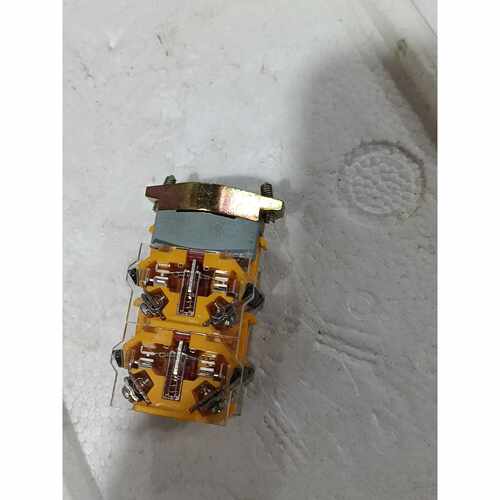 询价-的PAT LA39上海二工手动三档两开两闭旋钮开关，有上