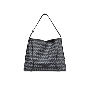 【晁然推荐】omto黑松露软Hobo包大容量上班通勤松弛感百搭出行