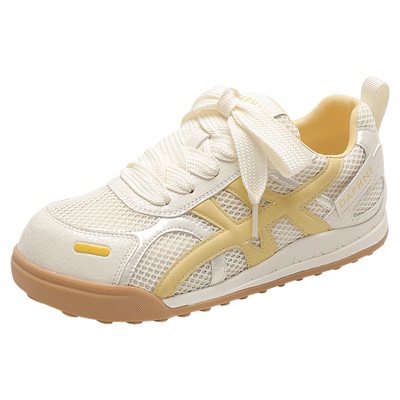 达芙妮网面休闲鞋女款透气运动鞋