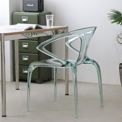 北欧创意AVA设计师餐椅亚克力网靠背休闲椅透明咖啡店轻红奢扶手