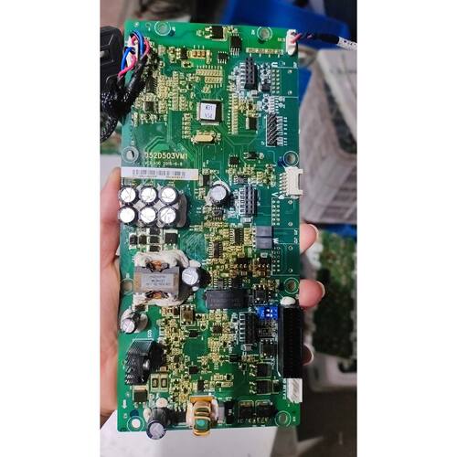 议价北汽EU260电机控制器主板维修