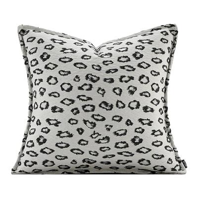 柏洛斯银豹轻奢高级沙发抱枕