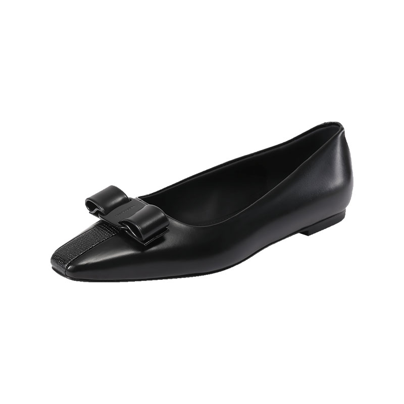 FERRAGAMO女士平底皮鞋