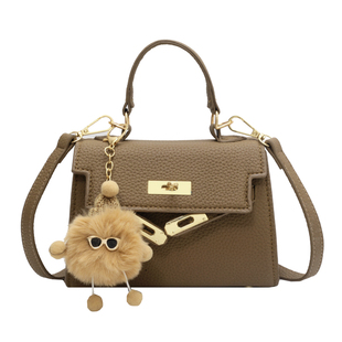 今年流行小包包女春夏百搭2025新款质感单肩斜挎包爆款手提凯莉包