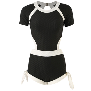 泳衣女夏连体平角2025新款爆款遮肚显瘦游泳馆专用泳衣度假高级感