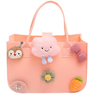 百天周岁伴手礼袋结婚礼盒宝宝可爱卡通公仔手提毛毡包女孩子拎包