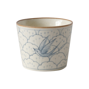 旷野集 海棠春燕青花猪口杯景德镇手绘陶瓷手握杯拉花咖啡杯礼物