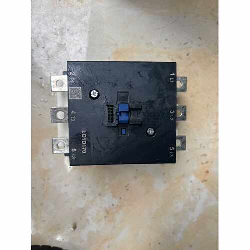 下单前咨询施耐德接触器LC1D170，线圈220V，三相交流接触器。