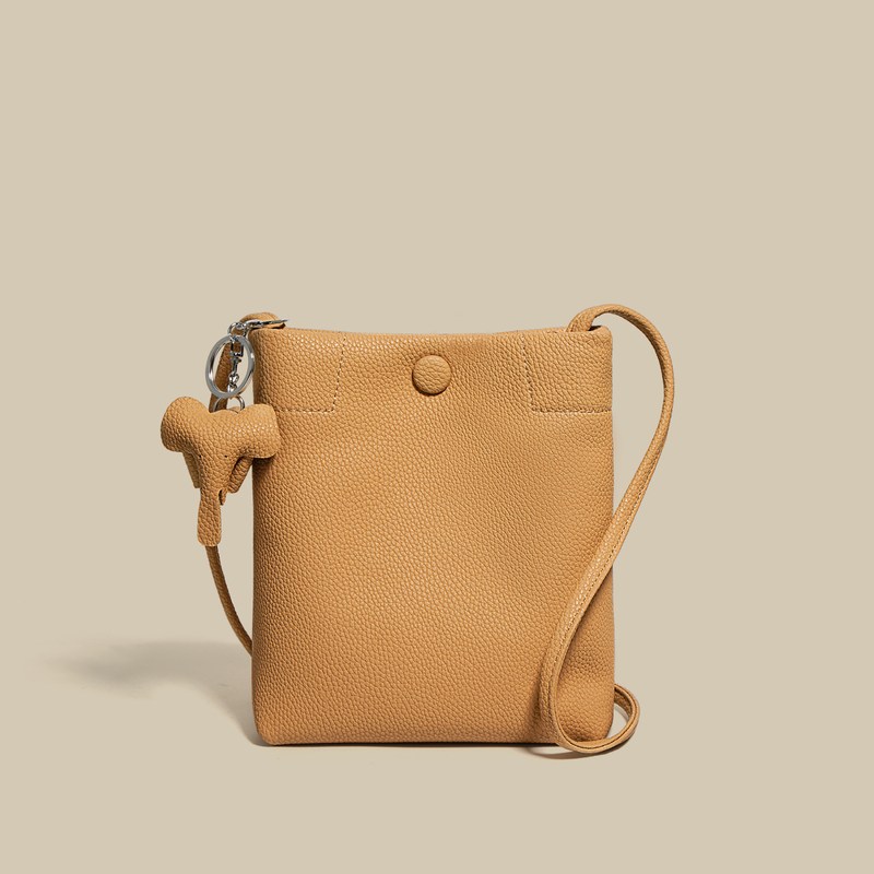 新品 时尚真皮水桶包女2025新款夏季简约斜挎小包休闲软皮单肩手