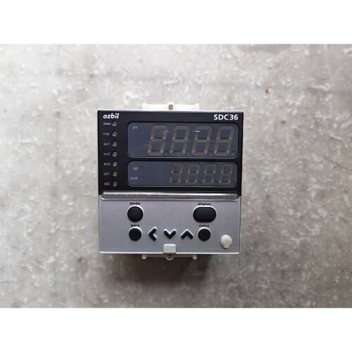 〔议价-可维修〕SDC36温控器,型号C36TCOUA1200 工业设备备件