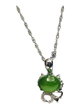 新疆和田玉纯银镶嵌卡通儿童吊坠