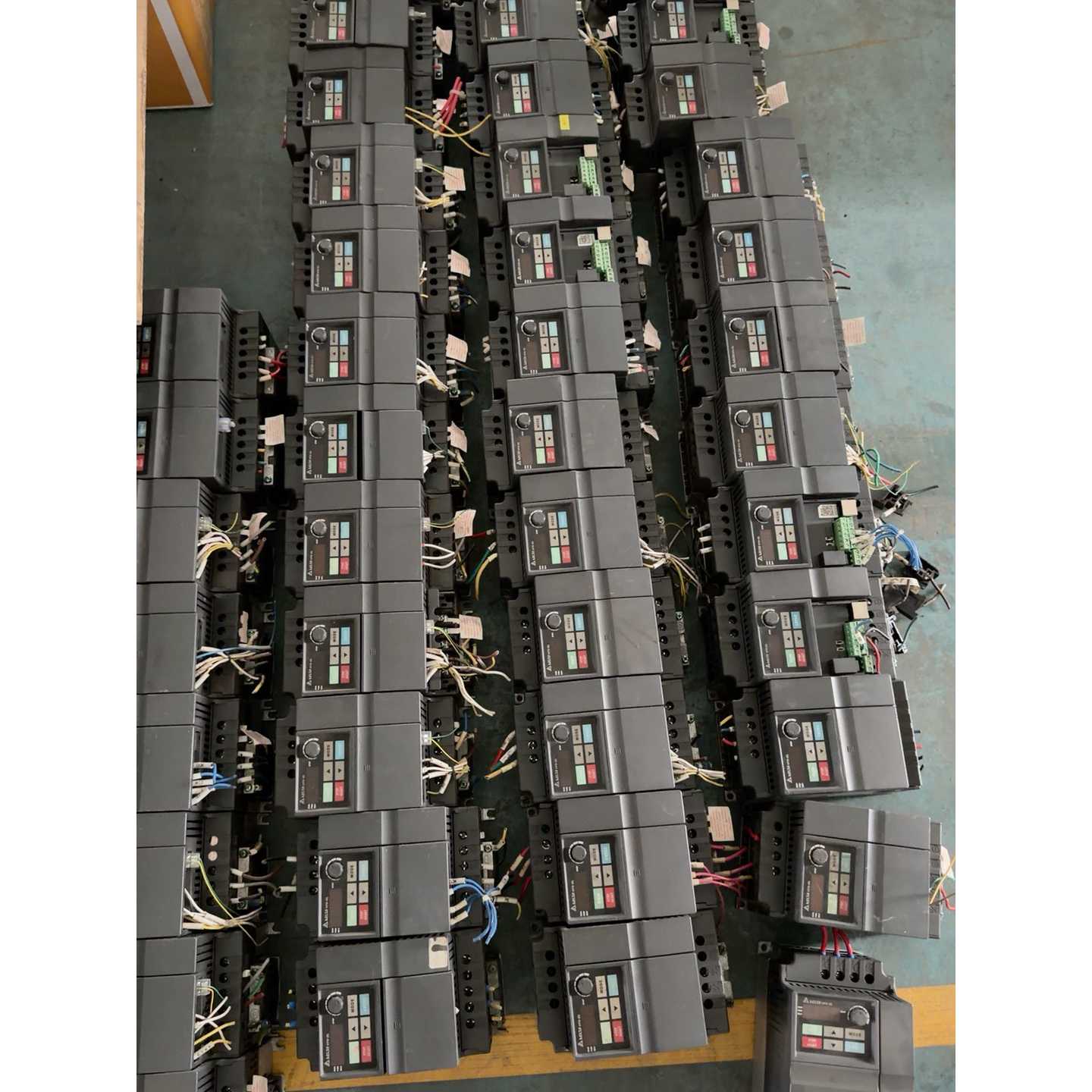 【请询价】VFD022EL43A台达变频器VFDEL系列2.2