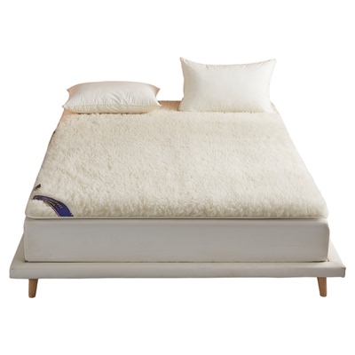 无印良品羊毛绒加厚保暖床褥子