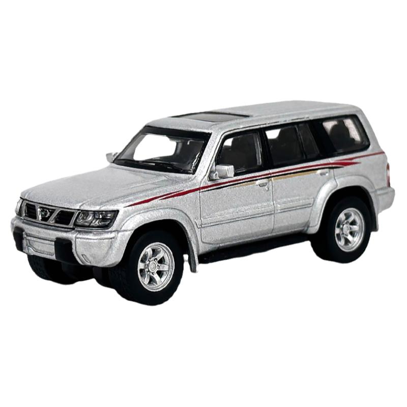1比64普迪日产 Nissan白色灰色途乐1998Y61复古合金车汽车模型车