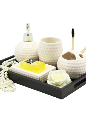 装饰品样板房卫生间洗漱套装摆设