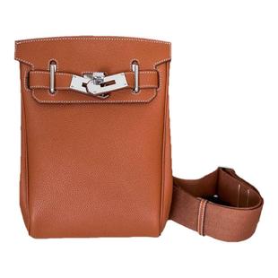 头层牛皮小方包包高级感斜跨胸包背包女2025新款大容量百搭单肩包