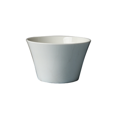 白色圆润陶瓷碗家用饭碗