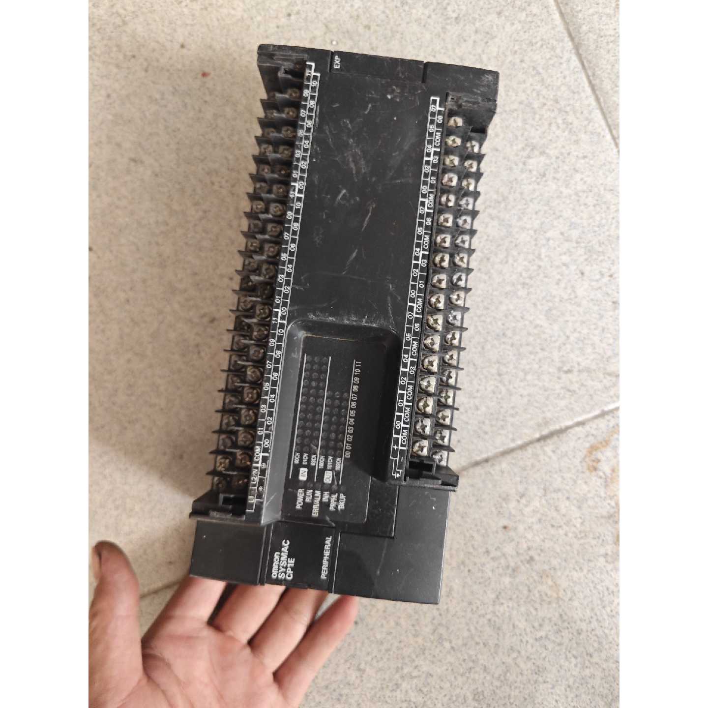 议价欧姆龙PLC,型号CP1E-N60SDR-A,实物拍摄,成色