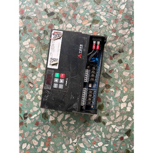 NSFC01-01A 变频器