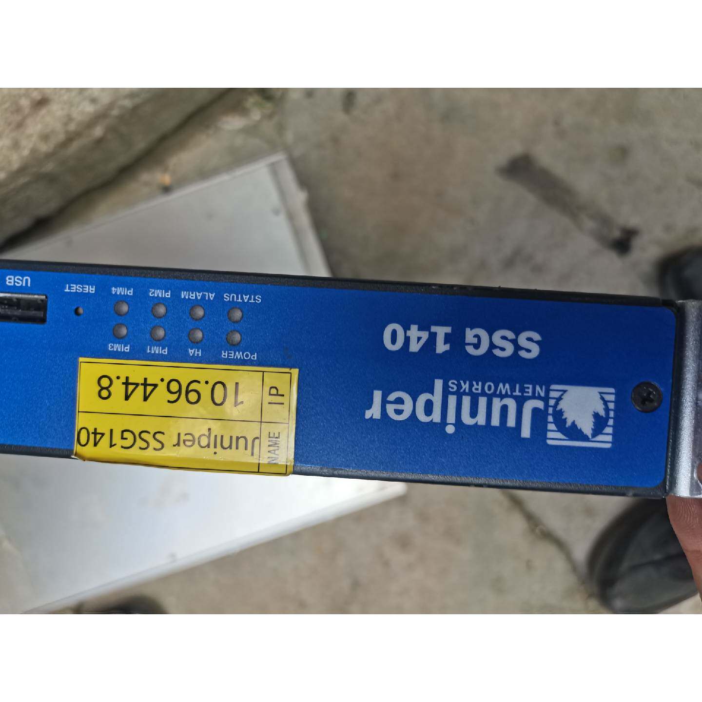 可维修议价  Juniper防火墙SSG140SB二手一台见图实物8个千兆电口