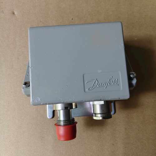 溢价-Danfoss EMP2 084G2111 压力传感器，型号