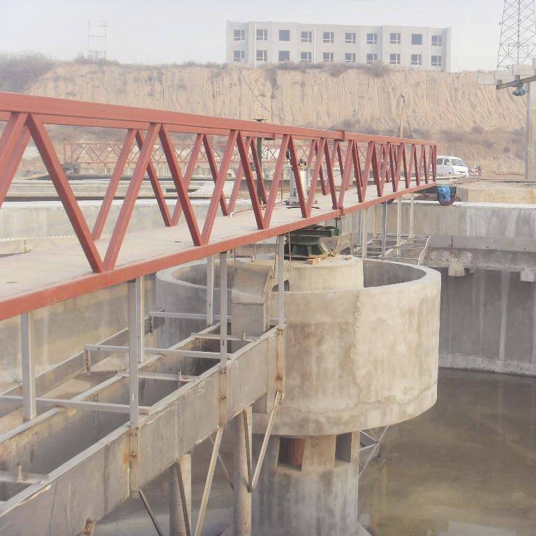 中心传动式刮泥机 桁车式传动刮泥  厂家销售污水处理设备刮泥机